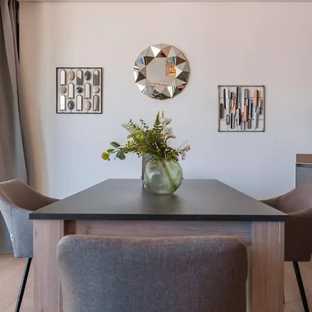 Apartment Prata Riverside Xii By Innkeeper
